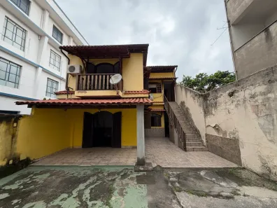Imóvel Comercial com 4 Quartos à venda, 200m² no Centro, Nova Iguaçu