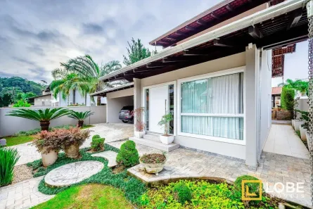 Casa de Condomínio com 4 Quartos à venda, 330m² no Itoupava Norte, Blumenau
