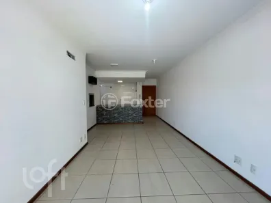 Apartamento com 2 Quartos à venda, 75m² no Barreiros, São José