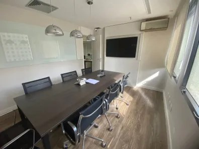 Sala Comercial com 1 Quarto para alugar, 130m² no Vila Olímpia, São Paulo
