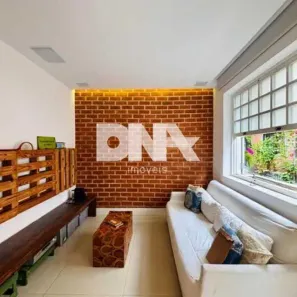 Casa de Condomínio com 2 Quartos à venda, 73m² no Botafogo, Rio de Janeiro