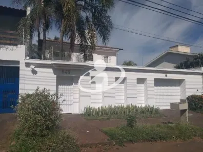 Casa com 3 Quartos para alugar, 300m² no Morada da Colina, Uberlândia