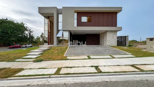 Casa de Condomínio com 4 Quartos à venda, 435m² no Cidade Alpha, Eusébio