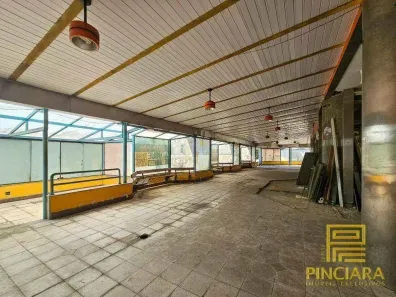 Ponto Comercial para alugar, 364m² no Badu, Niterói