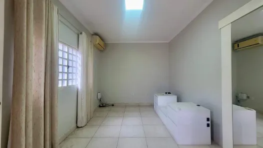 Casa com 3 Quartos para alugar, 222m² no Planalto Verde, Ribeirão Preto