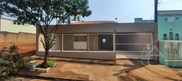 Casa com 3 Quartos à venda, 100m² no Jardim Maria Celina, Londrina