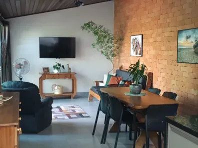 Casa de Condomínio com 3 Quartos à venda, 120m² no Minas Gerais, Uberlândia