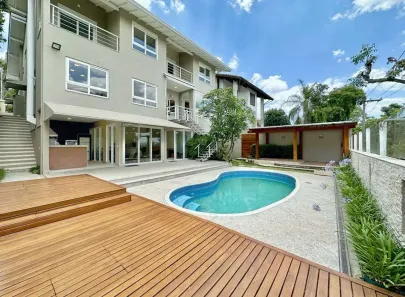Casa de Condomínio com 4 Quartos à venda, 450m² no Pousada dos Bandeirantes, Carapicuíba