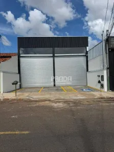 Galpão/Depósito/Armazém para venda ou aluguel, 208m² no Marta Helena, Uberlândia