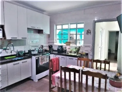 Sobrado com 4 Quartos à venda, 238m² no Jardim Las Vegas, Santo André