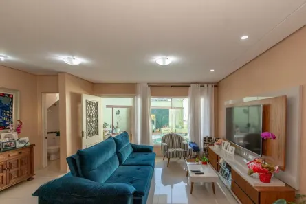 Casa com 3 Quartos à venda, 200m² no Parque Colonial, São Paulo