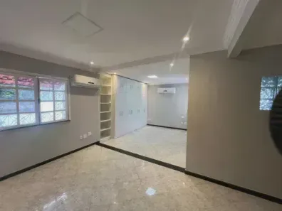 Casa de Condomínio com 4 Quartos para alugar, 800m² no Chapada, Manaus