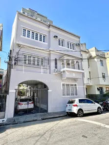 Imóvel Comercial com 8 Quartos para alugar, 477m² no Humaitá, Rio de Janeiro