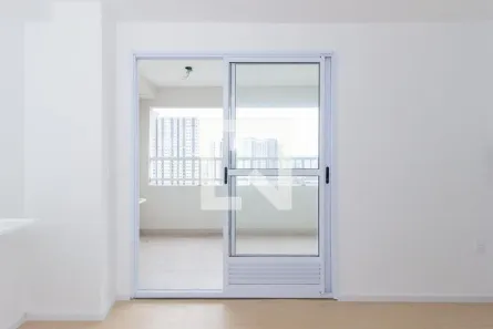 Apartamento com 2 Quartos à venda, 38m² no Vila Santa Delfina, São Paulo