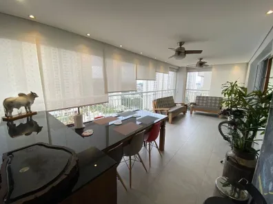Apartamento com 3 Quartos à venda, 171m² no Jardim Arpoador, São Paulo