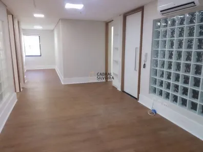 Sala Comercial para alugar, 156m² no Indianópolis, São Paulo
