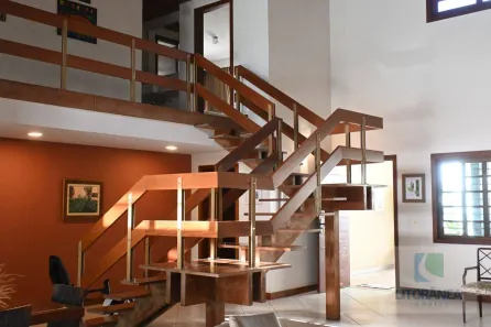 Casa com 5 Quartos à venda, 328m² no Mata da Praia, Vitória