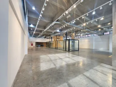 Prédio Comercial para alugar, 3185m² no Várzea da Barra Funda, São Paulo