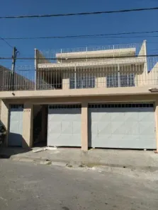 Casa com 2 Quartos à venda, 250m² no Jardim Alpino, São Paulo