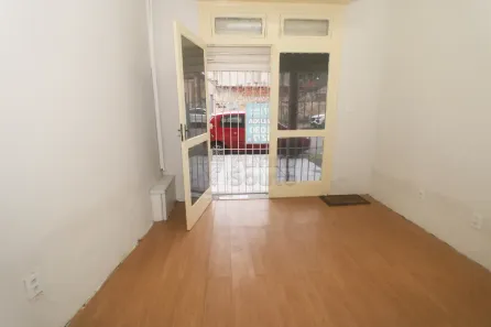 Sala Comercial para alugar, 40m² no Centro, Pelotas