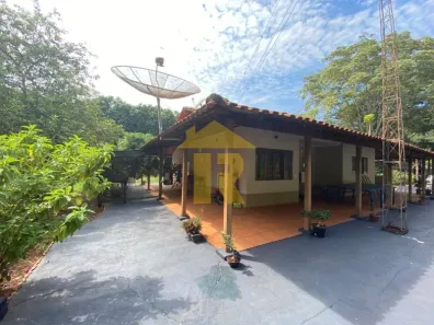Fazenda/Sítio com 2 Quartos à venda, 182m² no RURAL, Poloni