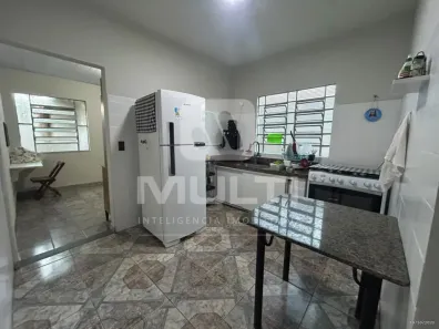 Casa com 3 Quartos à venda, 140m² no Planalto, Uberlândia