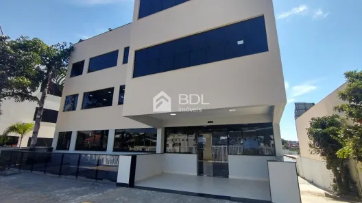 Prédio Comercial com 17 Quartos para alugar, 750m² no Jardim do Lago, Campinas