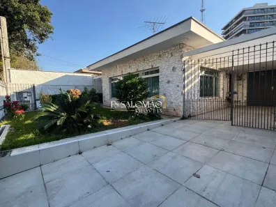 Casa com 3 Quartos para alugar, 194m² no Vila Ida, São Paulo