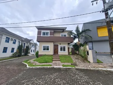 Casa de Condomínio com 4 Quartos para alugar, 175m² no Hípica, Porto Alegre