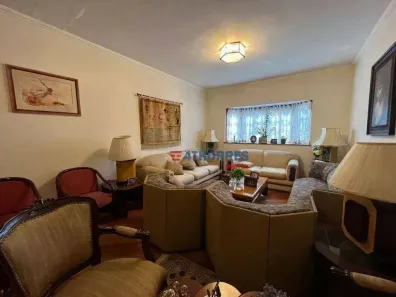 Casa com 3 Quartos à venda, 260m² no Jardim Peri Peri, São Paulo