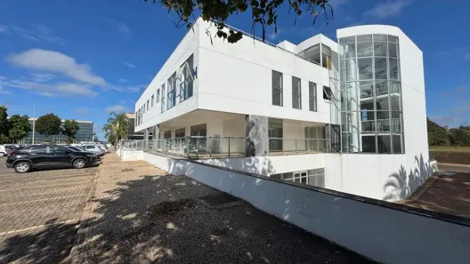 Imóvel Comercial para alugar, 2597m² no Zona Cívico-Administrativa, Brasília