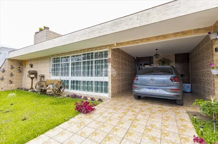 Casa com 3 Quartos à venda, 230m² no Vila Izabel, Curitiba