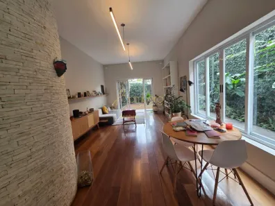 Casa com 3 Quartos à venda, 180m² no Santo Amaro, São Paulo