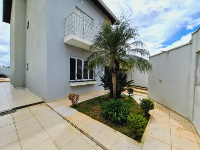 Sobrado com 3 Quartos à venda, 240m² no Jardim Esplanada II, Indaiatuba