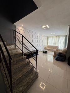 Casa com 5 Quartos à venda, 550m² no Quarenta Horas (Coqueiro), Ananindeua