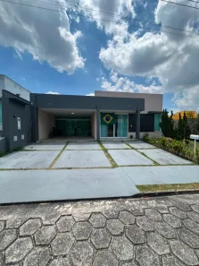 Casa com 3 Quartos à venda, 450m² no Ponta Negra, Manaus