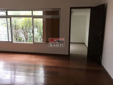 Casa com 3 Quartos para alugar, 180m² no Vila Romero, São Paulo
