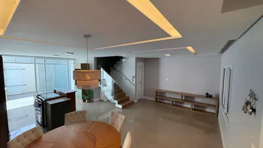 Casa com 3 Quartos à venda, 223m² no Centro, Balneário Camboriú