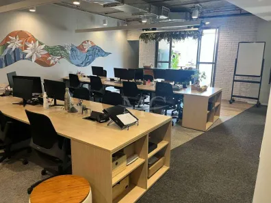 Sala Comercial para alugar, 105m² no Vila Olímpia, São Paulo