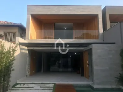 Casa com 3 Quartos à venda, 380m² no Barra da Tijuca, Rio de Janeiro