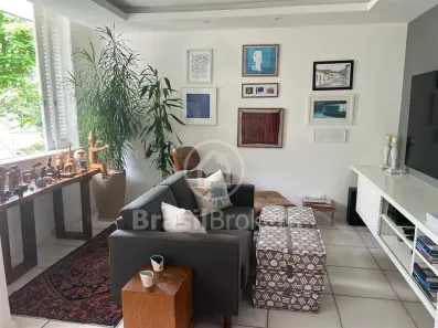 Casa de Condomínio com 3 Quartos à venda, 167m² no São Francisco, Niterói
