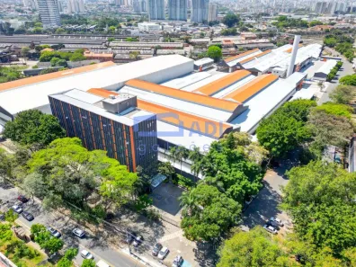 Galpão/Depósito/Armazém para alugar, 2557m² no Vila Anastácio, São Paulo