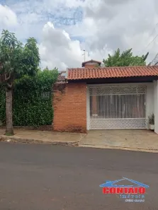 Casa com 3 Quartos à venda, 220m² no Vila São José, São Carlos