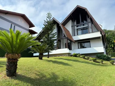 Casa com 3 Quartos à venda, 315m² no Das Capitais, Timbó