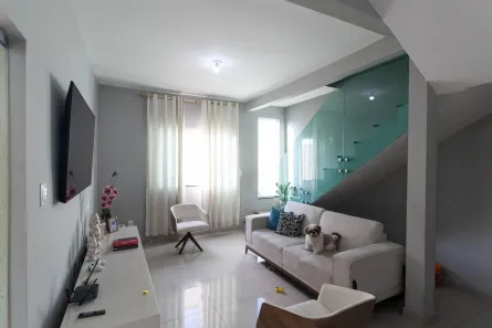 Casa com 3 Quartos à venda, 110m² no Granja Ouro Branco, Contagem