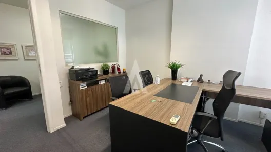 Sala Comercial à venda, 37m² no Centro, Joinville