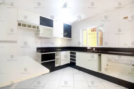 Casa com 2 Quartos para alugar, 80m² no Jardim Miranda D'Aviz, Mauá