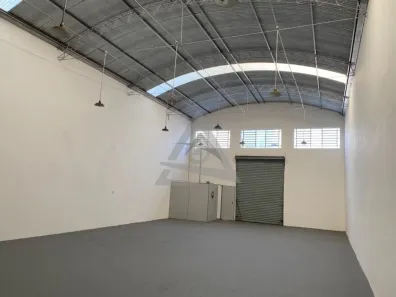 Galpão/Depósito/Armazém para alugar, 242m² no Jardim do Trevo, Campinas