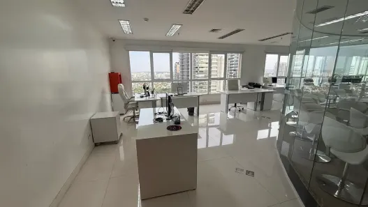 Sala Comercial para venda ou aluguel, 500m² no Sítio Tamboré Alphaville, Barueri