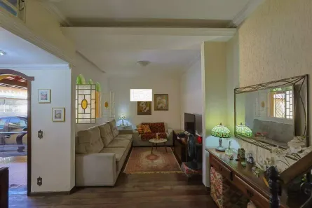 Casa com 4 Quartos à venda, 240m² no Caiçaras, Belo Horizonte